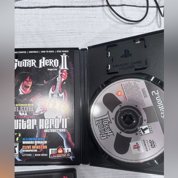 Guitar Hero 2 For PlayStation 2 - Picture 2 of 3